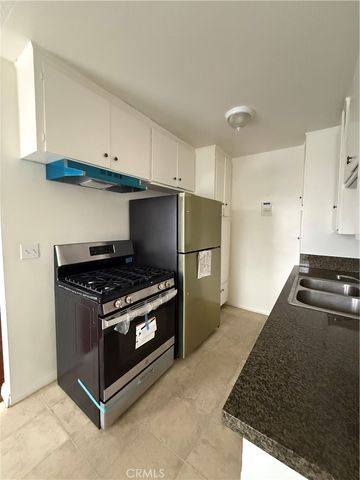 400 S Marengo 4, Pasadena, CA 91101