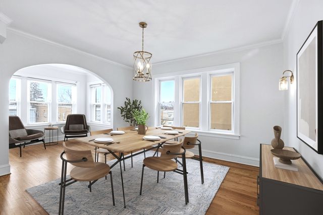 8910 Skokie Boulevard 2N, Skokie, IL 60077