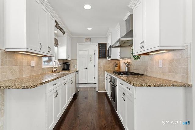 43 Blueberry Hill Road, Weston, CT 06883