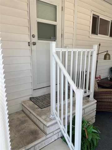 351 KING PALM STREET, Largo, FL 33778