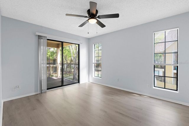 8609 MALLARD RESERVE DRIVE 203, Tampa, FL 33614