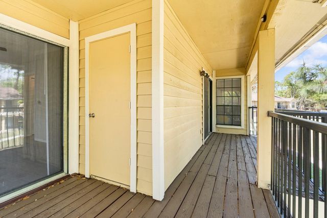 8609 MALLARD RESERVE DRIVE 203, Tampa, FL 33614