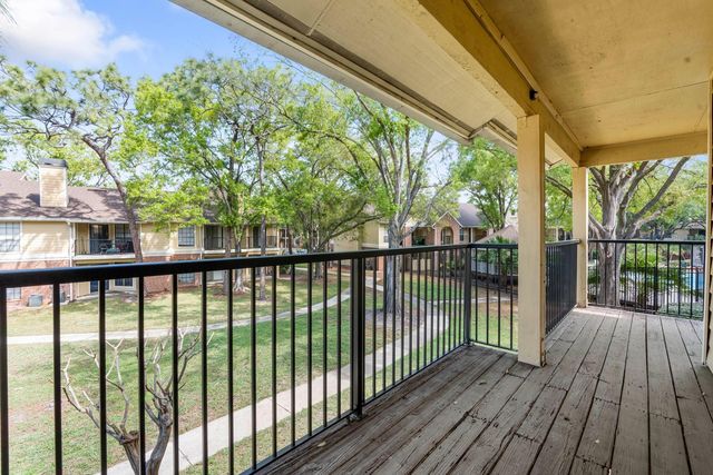 8609 MALLARD RESERVE DRIVE 203, Tampa, FL 33614