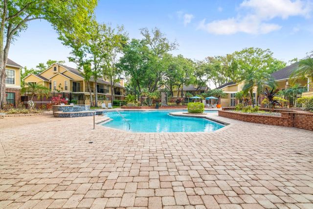 8609 MALLARD RESERVE DRIVE 203, Tampa, FL 33614