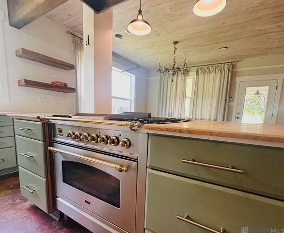 10875 Brown Rd, Denham Springs, LA 70726