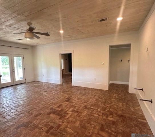 10875 Brown Rd, Denham Springs, LA 70726