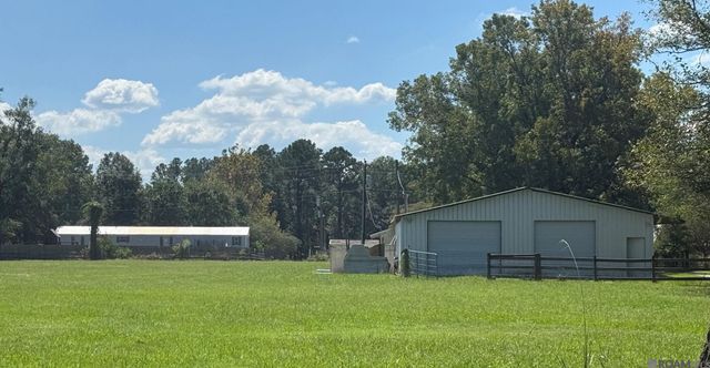 10875 Brown Rd, Denham Springs, LA 70726