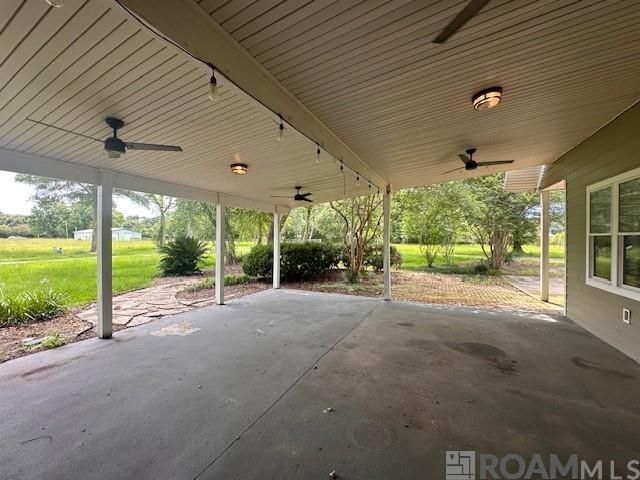 10875 Brown Rd, Denham Springs, LA 70726