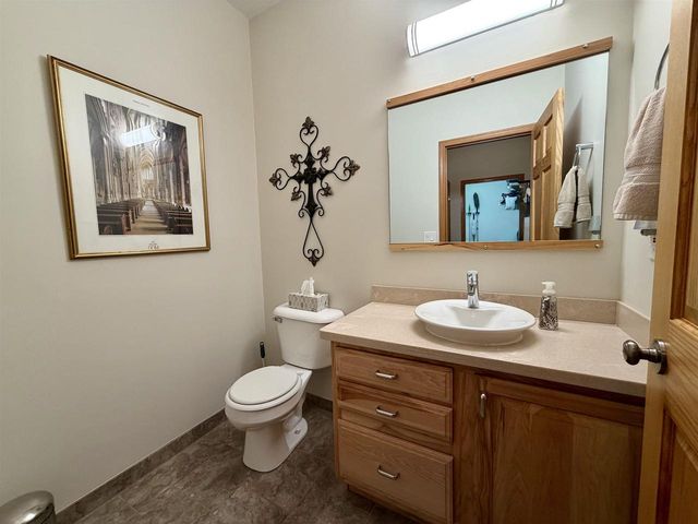 5609 N COUNTY ROAD F, Janesville, WI 53545