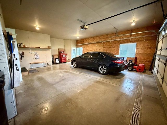 5609 N COUNTY ROAD F, Janesville, WI 53545