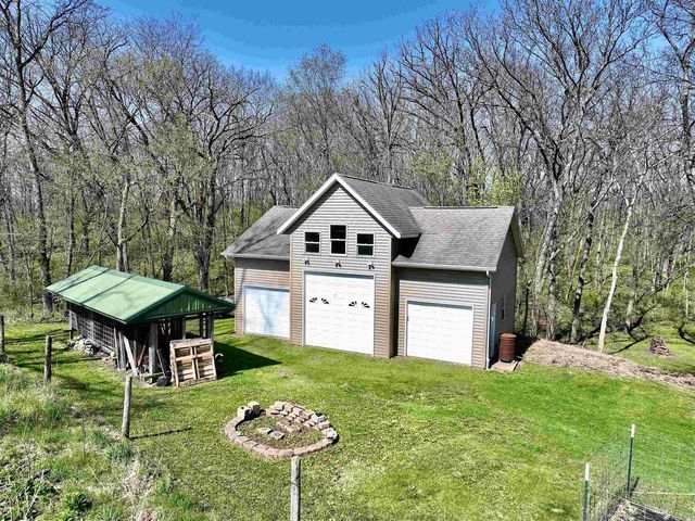 5609 N COUNTY ROAD F, Janesville, WI 53545