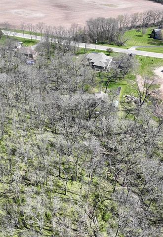 5609 N COUNTY ROAD F, Janesville, WI 53545