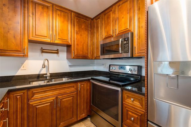 606 S ALBANY AVENUE 9, Tampa, FL 33606