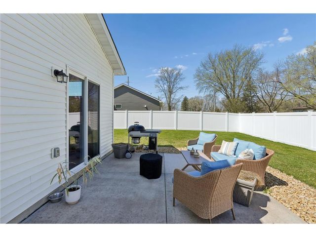 1305 Violet Street, New Richmond, WI 54017