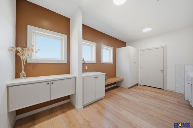843 S 88th Street, Lincoln, NE 68520