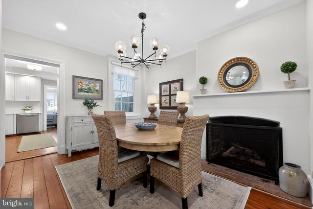 237 W BARNARD ST, West Chester, PA 19382