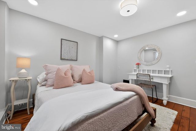 237 W BARNARD ST, West Chester, PA 19382