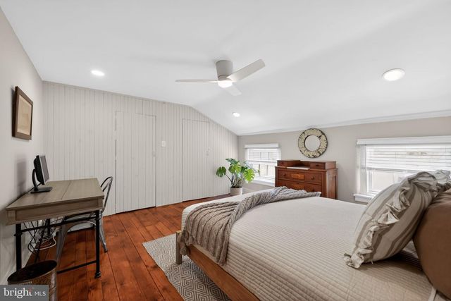 237 W BARNARD ST, West Chester, PA 19382