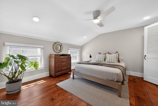 237 W BARNARD ST, West Chester, PA 19382