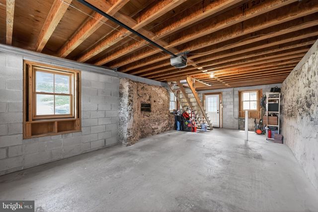 237 W BARNARD ST, West Chester, PA 19382