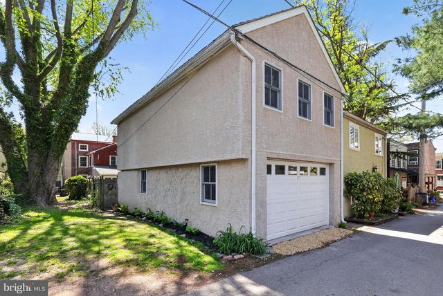 237 W BARNARD ST, West Chester, PA 19382