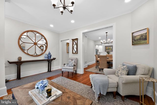 237 W BARNARD ST, West Chester, PA 19382
