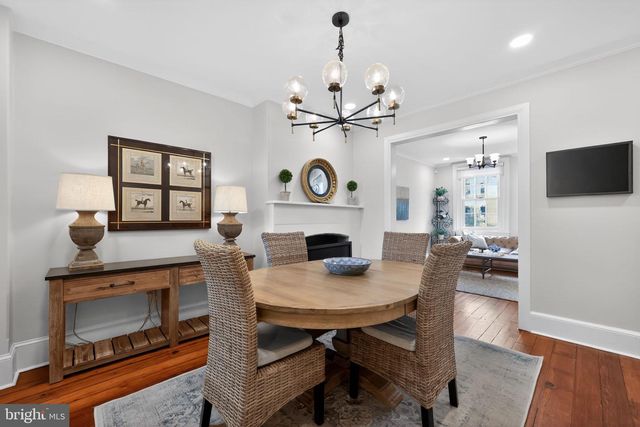 237 W BARNARD ST, West Chester, PA 19382