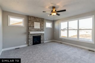 1208 Mulberry Drive NW, Bondurant, IA 50035