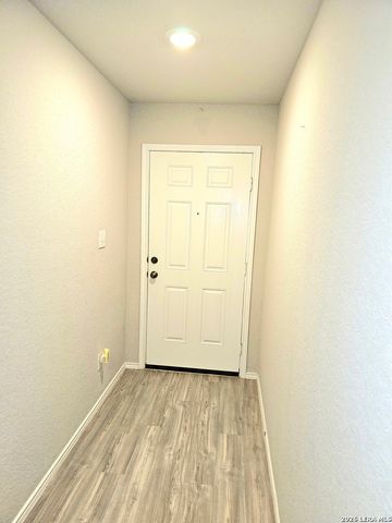 5335 FORBS LN, Bulverde, TX 78163