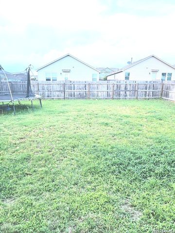 5335 FORBS LN, Bulverde, TX 78163