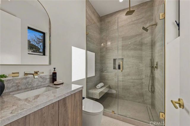 12408 Cumpston, Valley Village, CA 91607