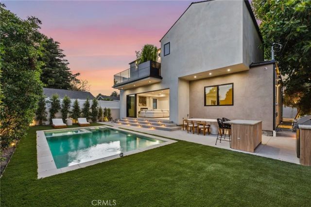 12408 Cumpston, Valley Village, CA 91607