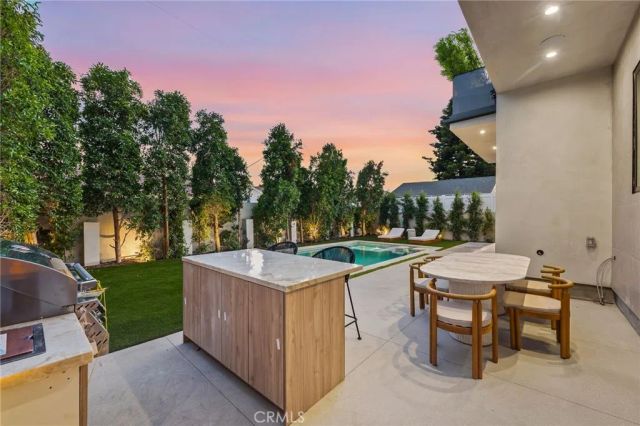 12408 Cumpston, Valley Village, CA 91607