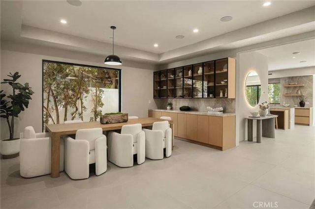 12408 Cumpston, Valley Village, CA 91607
