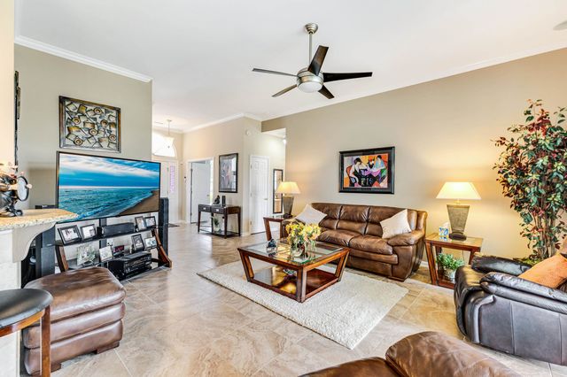 656 Meadowbrook Ln., Calabash, NC 28467