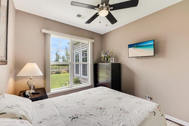 656 Meadowbrook Ln., Calabash, NC 28467