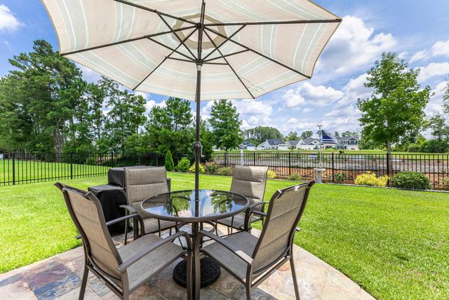 656 Meadowbrook Ln., Calabash, NC 28467