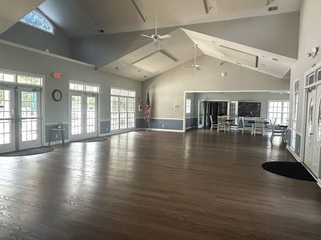656 Meadowbrook Ln., Calabash, NC 28467