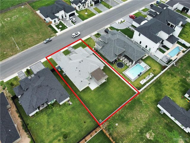 906 Bette Street, Pharr, TX 78577