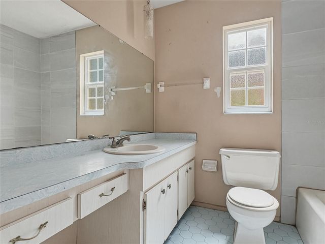 5430 HAYDEN BOULEVARD, Sarasota, FL 34232