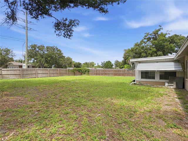 5430 HAYDEN BOULEVARD, Sarasota, FL 34232