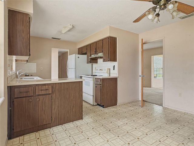 5430 HAYDEN BOULEVARD, Sarasota, FL 34232