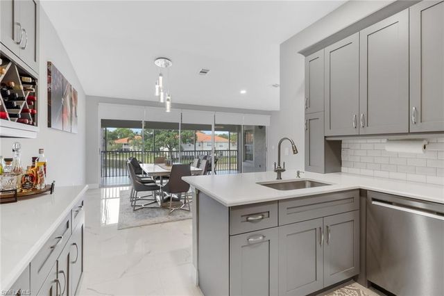 7648 Oleander Gate DR H202, Naples, FL 34109