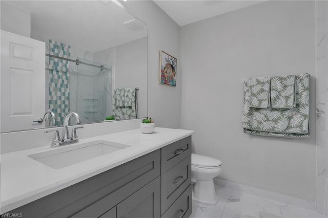 7648 Oleander Gate DR H202, Naples, FL 34109