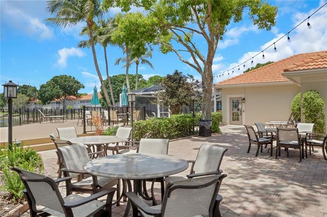 7648 Oleander Gate DR H202, Naples, FL 34109