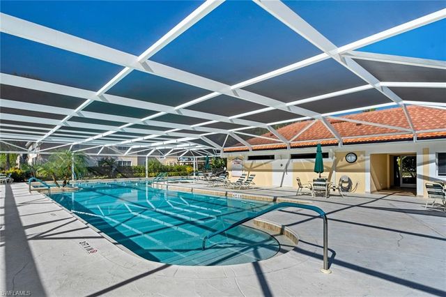 7648 Oleander Gate DR H202, Naples, FL 34109