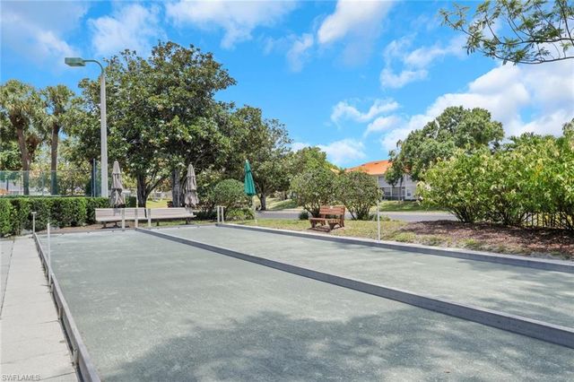 7648 Oleander Gate DR H202, Naples, FL 34109