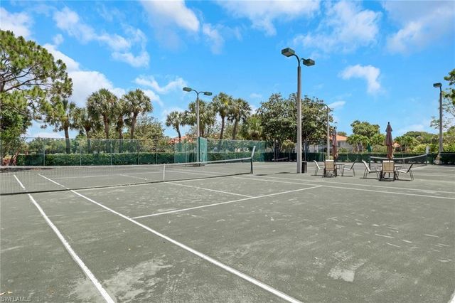 7648 Oleander Gate DR H202, Naples, FL 34109