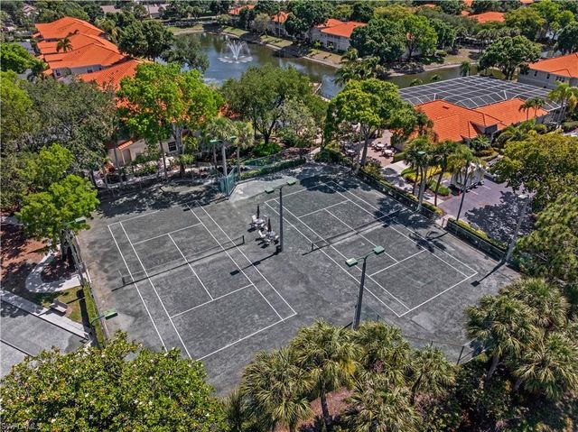 7648 Oleander Gate DR H202, Naples, FL 34109