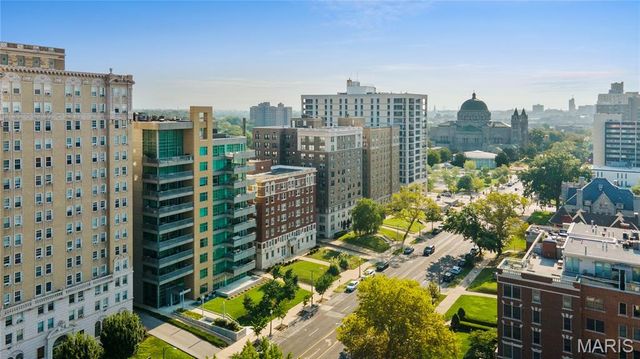 4545 Lindell Boulevard 3, St Louis, MO 63108